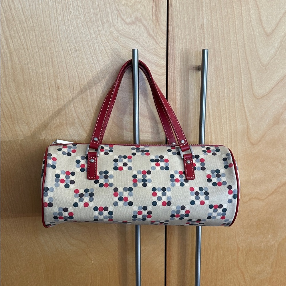 Burberry limited edition brand new bag with coa $1200 retail no flaws